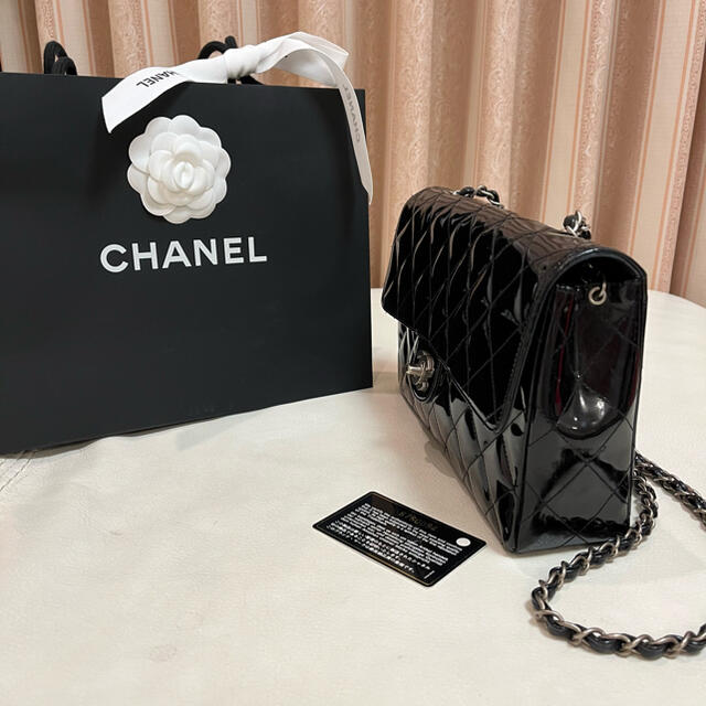 バッグ CHANEL エナメルマトラッセ 斜め掛け可能 黒ブラック 買い得