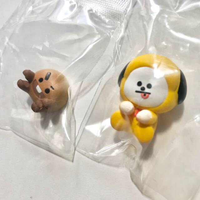 BT21(ビーティーイシビル)のBT21 ハグコット　CHIMMY SHOOKY ガチャ　Hugcot   エンタメ/ホビーのタレントグッズ(アイドルグッズ)の商品写真