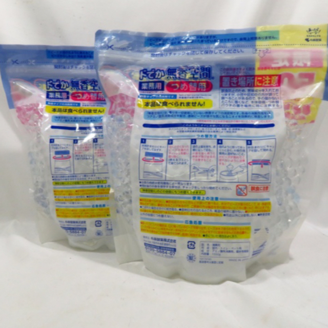 小林製薬(コバヤシセイヤク)の【専用】ドでか 無香空間 消臭剤[詰替え用] インテリア/住まい/日用品の日用品/生活雑貨/旅行(日用品/生活雑貨)の商品写真