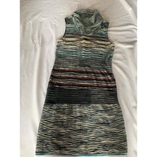 ミッソーニ(MISSONI)のミッソーニ　ワンピース　40  ￥230、000   ウール57％(ひざ丈ワンピース)