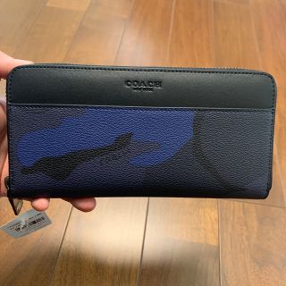 コーチ(COACH)のショプバ・箱付き　長財布　ブルー迷彩(長財布)