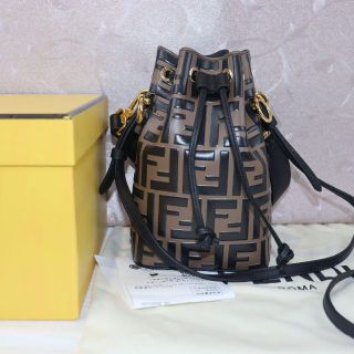 フェンディ 巾着 ショルダーバッグ(レディース)の通販 47点 | FENDIの ...