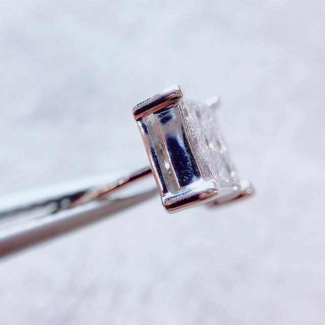 ★0.5ct〜0.6ct★✨プリンセスダイヤモンドK18WGピアスイヤリング