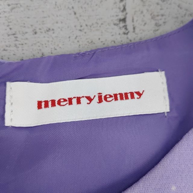 merry jenny(メリージェニー)のmerry jenny　メリージェニー　デイジープリントタックワンピース レディースのワンピース(ひざ丈ワンピース)の商品写真