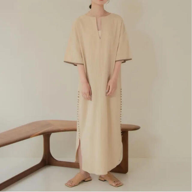 Amiur side button kaftan ops