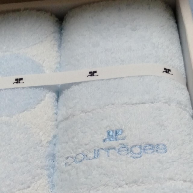 Courreges(クレージュ)のかき氷3632様商談中ですW 92　クレージュタオルセット レディースのファッション小物(ハンカチ)の商品写真