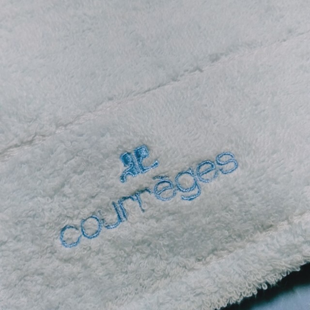Courreges(クレージュ)のかき氷3632様商談中ですW 92　クレージュタオルセット レディースのファッション小物(ハンカチ)の商品写真