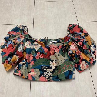 ザラ(ZARA)のZARA 花柄パフスリーブブラウス(シャツ/ブラウス(半袖/袖なし))