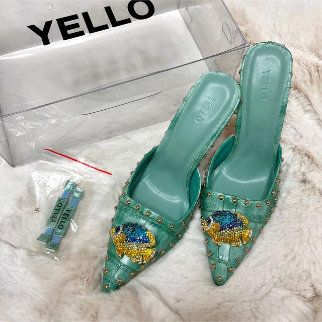 特価新作 YELLO 23.5cmの通販 by Ayupika｜ラクマ AMBER SANDALS 安い