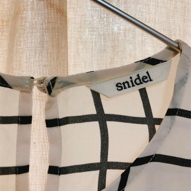 SNIDEL(スナイデル)のSnidel チェックブラウス Freeサイズ レディースのトップス(シャツ/ブラウス(長袖/七分))の商品写真