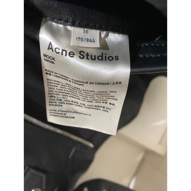 Acne Studios(アクネストゥディオズ)のお値下げ！新品未使用　Acne Studiosレザージャケット　EU36 レディースのジャケット/アウター(ライダースジャケット)の商品写真