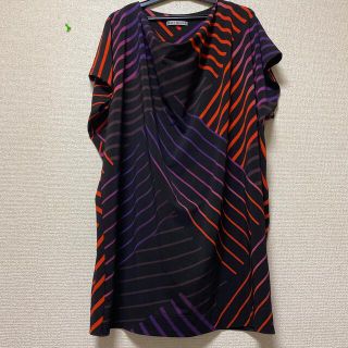 イッセイミヤケ(ISSEY MIYAKE)のイッセイ　ミヤケ　チュニック(チュニック)