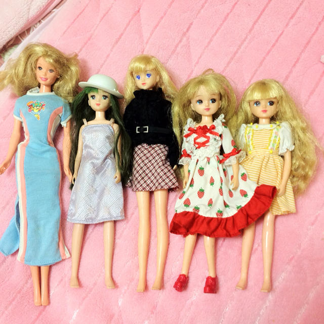 Barbie(バービー)のバービー♡リカちゃん♡５体セット エンタメ/ホビーのおもちゃ/ぬいぐるみ(ぬいぐるみ)の商品写真
