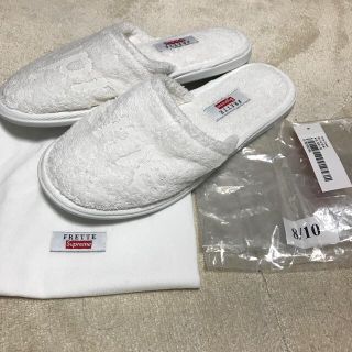 シュプリーム(Supreme)のSupreme Frette Slippers WHITE (スリッパ/ルームシューズ)