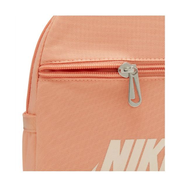 NIKE(ナイキ)のNIKE ナイキ スウッシュ ミニ リュック バックパック 定価3850円 レディースのバッグ(リュック/バックパック)の商品写真