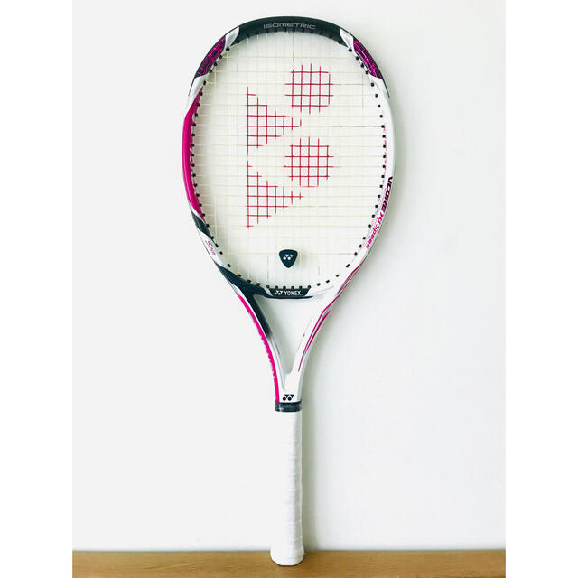 YONEX(ヨネックス)のヨネックス『ブイコア VCORE Xi スピード』テニスラケット／G1／ピンク スポーツ/アウトドアのテニス(ラケット)の商品写真