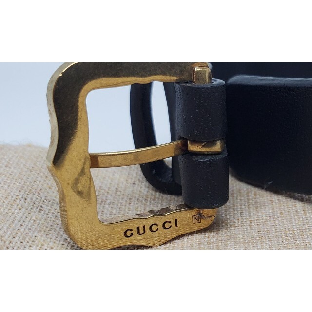 Gucci - 【超レア完売品】GUCCI レザーブレスレット タイガーヘッド