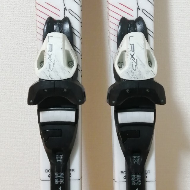 オガサカ J1 130cm ジュニア 身長130~150cm位 ホットワックス済 オガサカ J1 130cm ジュニア 身長130~150cm位 ホットワックス済