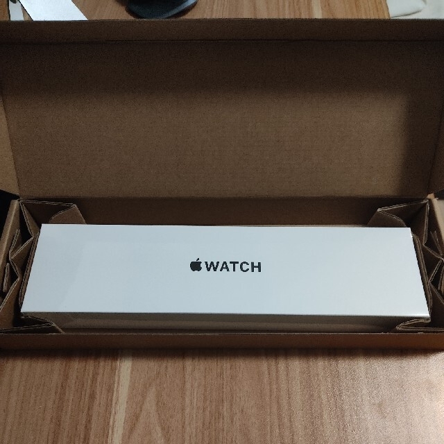 Apple Watch SE（GPS + Cellularモデル）- 44mm