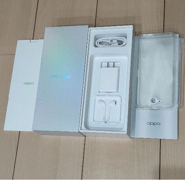 OPPO(オッポ)の超美品 OPPO RenoA 64GB ブラック SIMフリー スマホ/家電/カメラのスマートフォン/携帯電話(スマートフォン本体)の商品写真