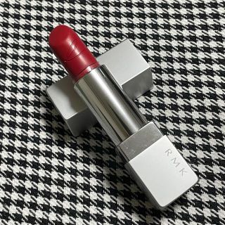 アールエムケー(RMK)の未使用RMK リップスティック コンフォートマットフィット01ストロベリーソーダ(口紅)