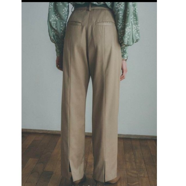 CLANE(クラネ)のCLANE HEM SQUEEZ 2WAY PANTS サイズ2 レディースのパンツ(カジュアルパンツ)の商品写真