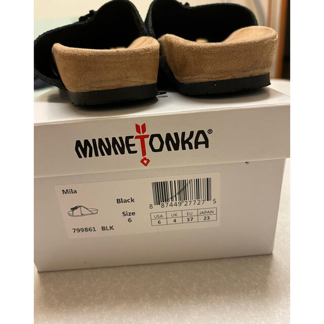 Minnetonka(ミネトンカ)のMINNETONKA タッセルフラットサンダル　 レディースの靴/シューズ(サンダル)の商品写真