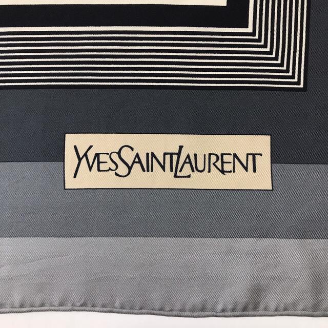 1800円 人気カラーの 鑑定済 美品 YSL イヴサンローラン シルクスカーフ 絹100%