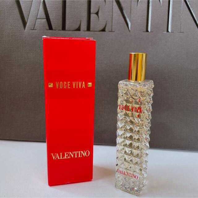 VALENTINO(ヴァレンティノ)のヴァレンティノ 香水 15ml  限定品 コスメ/美容の香水(香水(女性用))の商品写真
