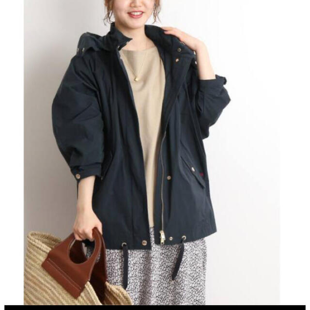 DEUXIEME CLASSE(ドゥーズィエムクラス)の出品中　ウールリッチ　ANORAK アノラック　ネイビー レディースのジャケット/アウター(ナイロンジャケット)の商品写真