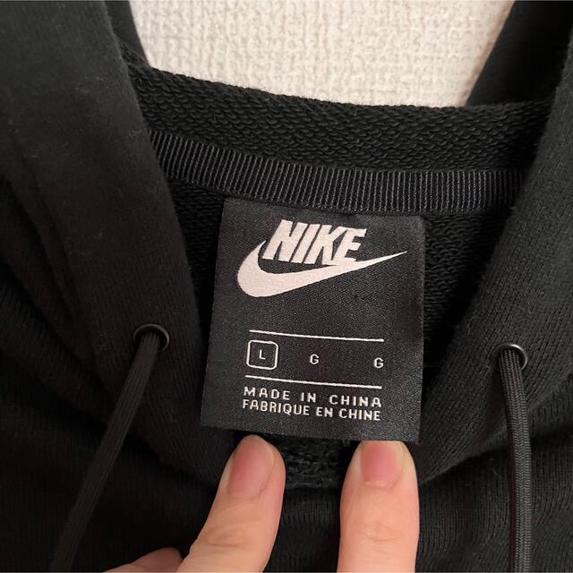 NIKE(ナイキ)のNIKE プルオーバー パーカー レディースのトップス(パーカー)の商品写真