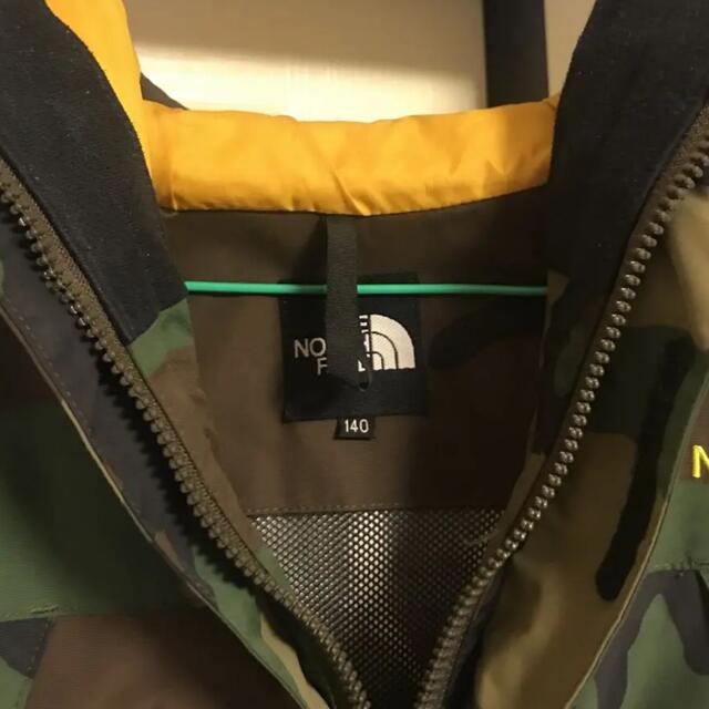 THE NORTH FACE(ザノースフェイス)のノースフェイス　マウンテンパーカー　ジャケット　迷彩　140 キッズ/ベビー/マタニティのキッズ服男の子用(90cm~)(ジャケット/上着)の商品写真