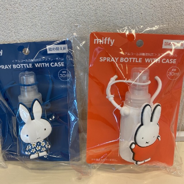 Miffy ミッフィー 花柄 スプレーボトル アルコール対応 2点 コスメ/美容のメイク道具/ケアグッズ(ボトル・ケース・携帯小物)の商品写真