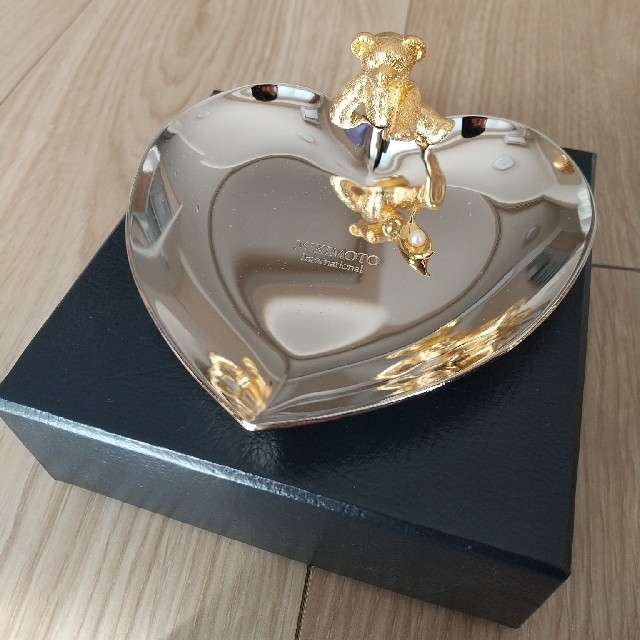 福袋セール】 【未使用品】ミキモト パール付 ジュエリートレイ くま 福袋セール】 【未使用品】ミキモト パール付 ジュエリートレイ くま