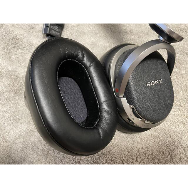 SONY(ソニー)のSONY MDR-HW700DS ヘッドホン　希少 スマホ/家電/カメラのオーディオ機器(ヘッドフォン/イヤフォン)の商品写真