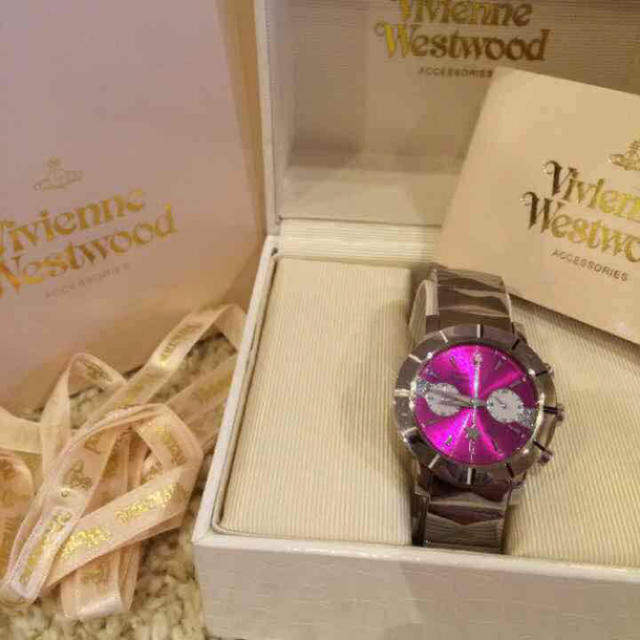 Vivienne Westwood(ヴィヴィアンウエストウッド)のヴィヴィアン 腕時計 レディースのファッション小物(腕時計)の商品写真
