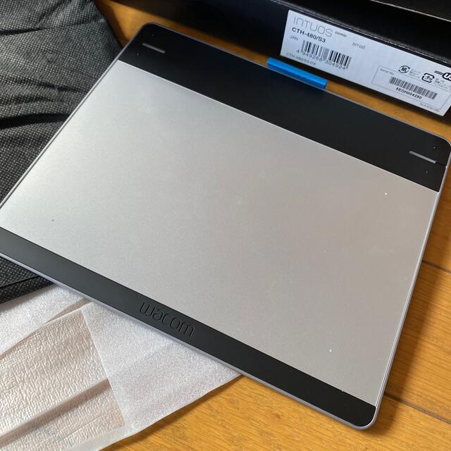 Wacom(ワコム)のwacom  Intuos comic small CTH-480/S3 美品 スマホ/家電/カメラのPC/タブレット(タブレット)の商品写真