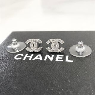 CHANEL シャネル ピアス ココマーク A12W 2012年秋冬 ラインストーン ミニ シルバー レディース 美品  53951