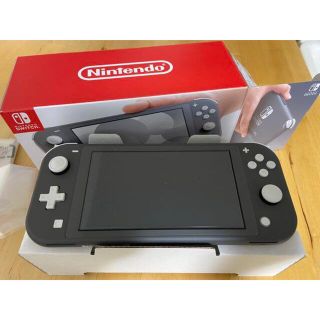 ニンテンドースイッチ(Nintendo Switch)のNintendo Switch ライト グレー 美品(携帯用ゲーム機本体)