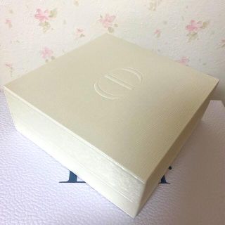 クリスチャンディオール(Christian Dior)のディオール オリジナル コフレボックス  プレステージホワイトコフレ 新品(小物入れ)