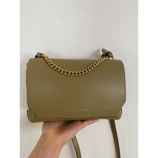 チャールズアンドキース(Charles and Keith)のCharles and Keith ショルダーバッグ(ショルダーバッグ)