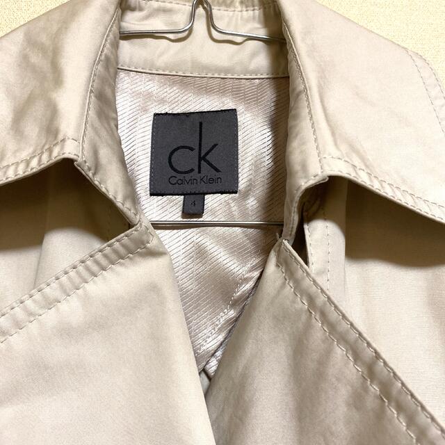 Calvin Klein(カルバンクライン)のカルバン　クライン　トレンチコート ベージュ　美品 Mサイズ レディースのジャケット/アウター(トレンチコート)の商品写真