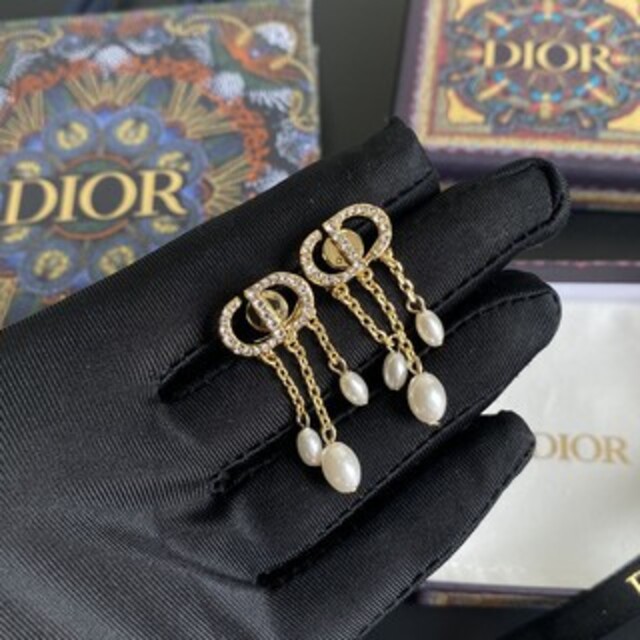 Dior ディオール PETIT CD ピアス - tonosycolores.com