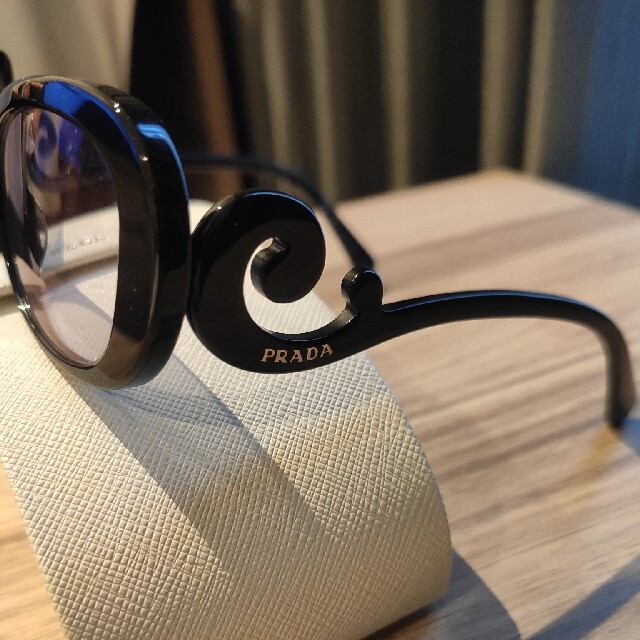 HYDE着用☆超激レア/完売品☆PRADA/プラダ☆バロック/メガネフレーム HYDE着用☆超激レア/完売品☆PRADA/プラダ☆バロック/メガネフレーム