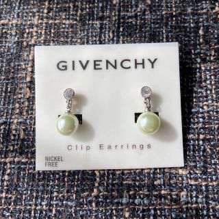 ジバンシィ(GIVENCHY)の【週末値下げ！】givenchy パールクリップイヤリング　(イヤリング)