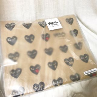 コムデギャルソン(COMME des GARCONS)の♡コムデギャルソン クリスマス PVCトートバッグ emoji♡(トートバッグ)