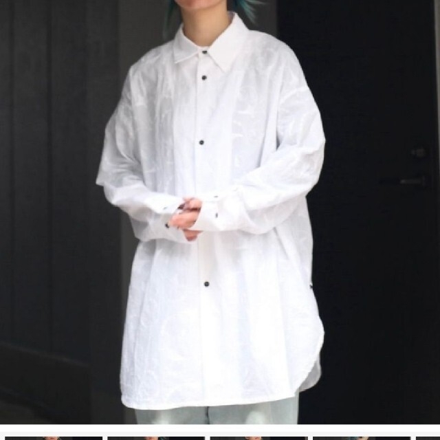 COMOLI(コモリ)のSHINYA KOZUKA assic Shirt(FLOWER) メンズのトップス(シャツ)の商品写真