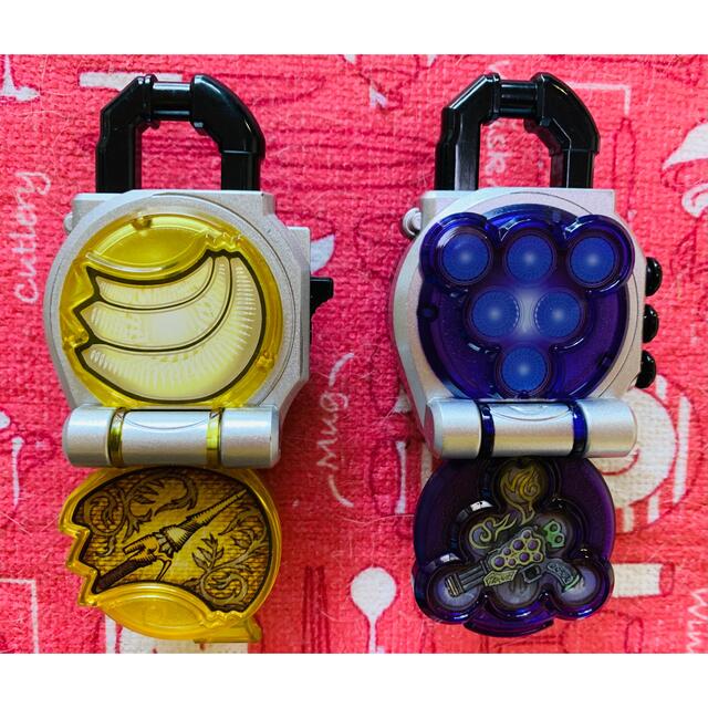 BANDAI - 美品!DXロックシード4個セット 仮面ライダー鎧武 仮面