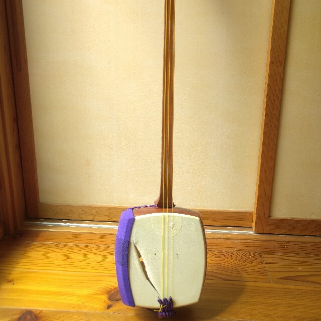 一流の品質 三味線 すぐ弾ける三味線 細棹 破れなし 長唄 端唄 俗曲