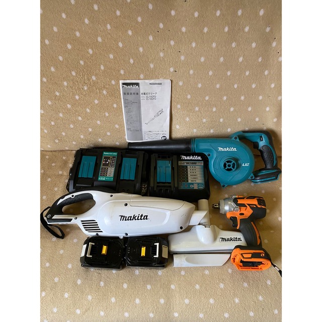 Makita - マキタ 18vバッテリー&急速充電機(互換 )の通販 by 大蛇♪'s